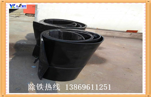 除鐵器皮帶，四川除鐵器更換皮帶如何修復(fù)_四川除鐵器更換皮帶原因及如何調(diào)_刮板價(jià)格