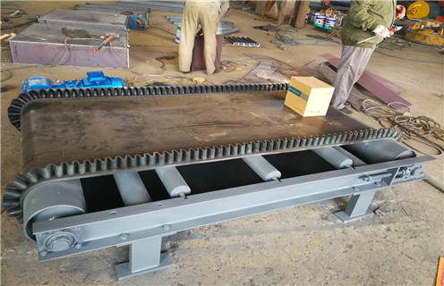 電磁油冷除鐵器，遼寧電磁油冷除鐵器_工作原理_遼寧電磁油冷除鐵器使用特點(diǎn)_選型_價(jià)格 